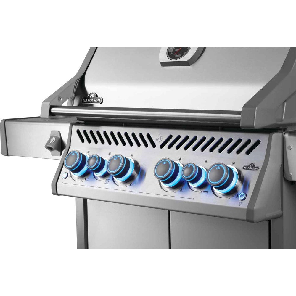 Patio Elegance Gas Grill Rogue PRO‑S 525 RSIB with Infrared Side and Rear Burners