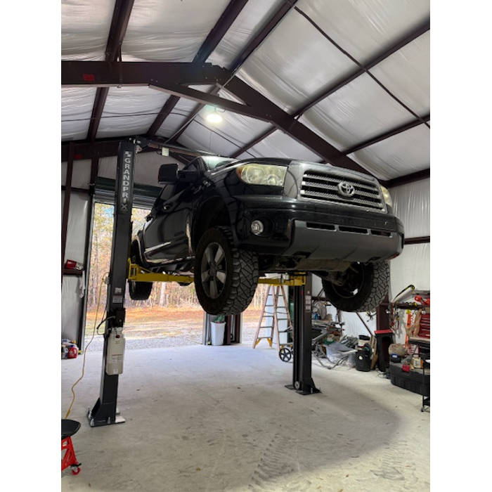 APEX AL10C Clearfloor Two Post Car Lift