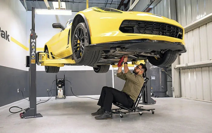 MaxJax M7K Portable Two Post Lift Standard Package